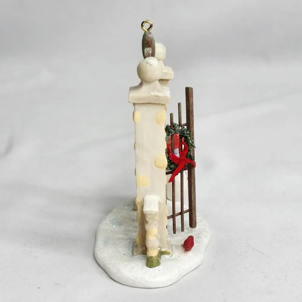 2007 Hallmark Keepsakes The Park Gates Winter Park Christmas Ornament Snowman